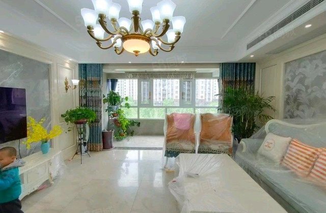 星光和园 御润好家 精装修洋房238万有车位免大税了