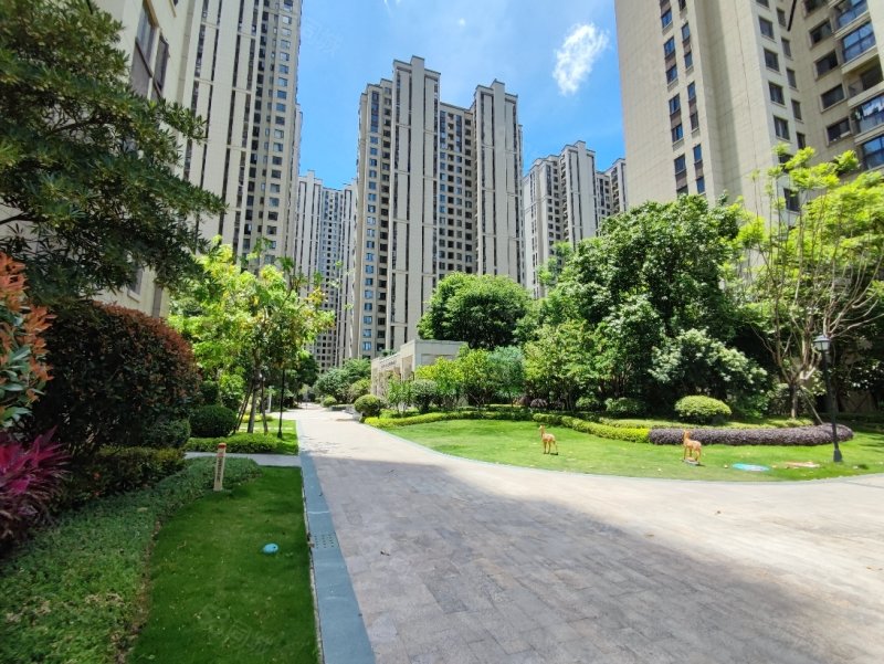 高楼层采光充足 有电梯 医疗配套成熟 次新房 双卫,融侨观邸(福清)