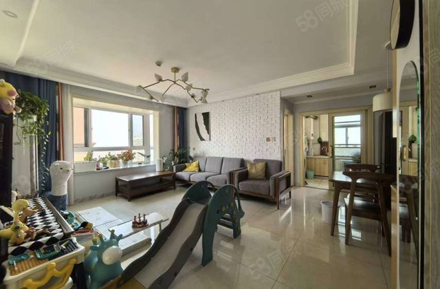 万达 金晨云玺旁 信合花苑 精装婚房  带车位储