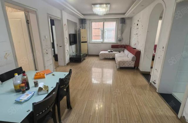 中央御景园3室2厅102㎡39.8万二手房图片