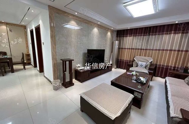 阳光  ，    ，颐馨园二期精装修拎包入住