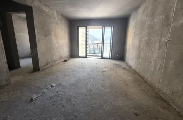 天都锦绣天地二期3室2厅117㎡45.6万二手房图片