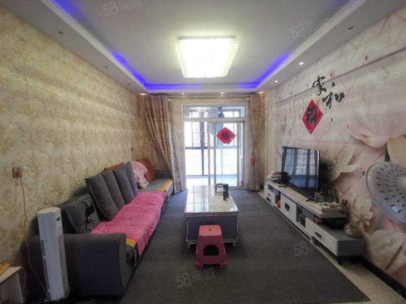世纪花园3室2厅1卫105㎡南北35万