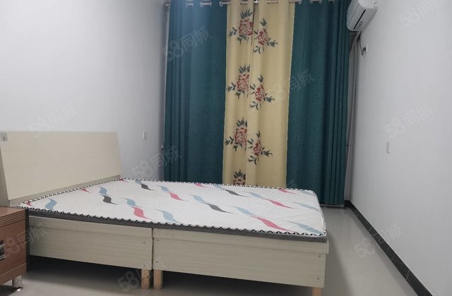 76万 3室 市委家属院 东昌中学 兴华路   金鼎超市