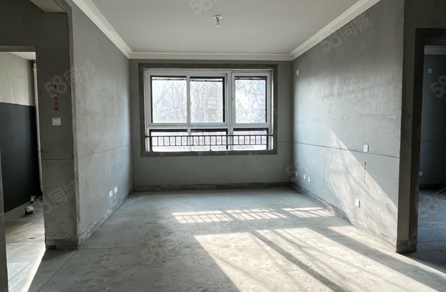 8万10190元/㎡文鼎汇苑,电梯洋房125万包过户送车位储藏室彩光3室