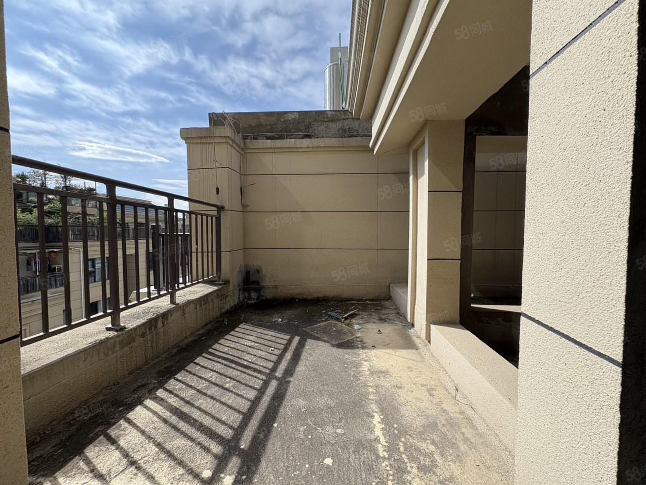 中梁壹号院(别墅)3室2厅3卫169㎡东南178万