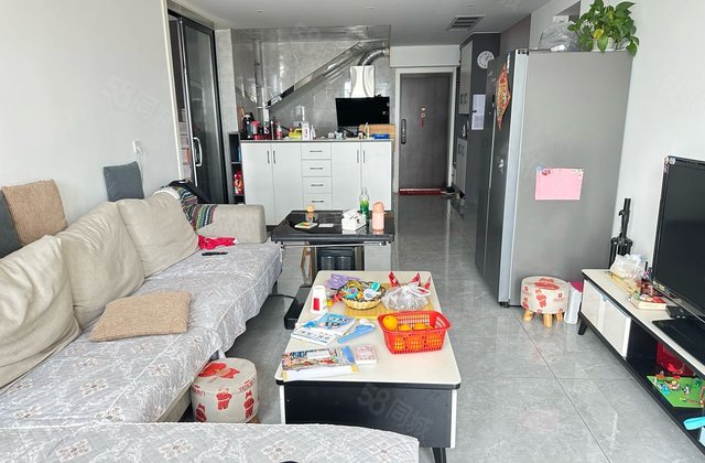 学府领帝5室2厅154.15㎡168.8万二手房图片