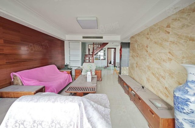 翡翠城,电梯洋房,精装复式,带车库,送阁楼,免大税,随时看房