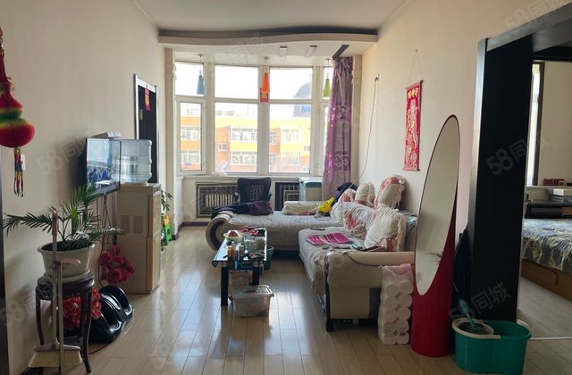 运输小区2室1厅68.27㎡16.5万二手房图片