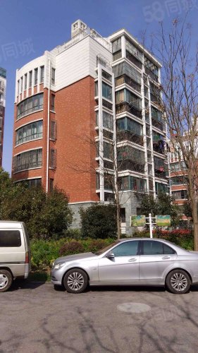 肥东机器人小镇 孔雀城三室二厅 90平85万 9000元起