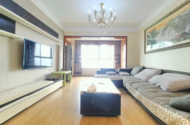 世豪嘉柏3室2厅90.55㎡157万二手房图片