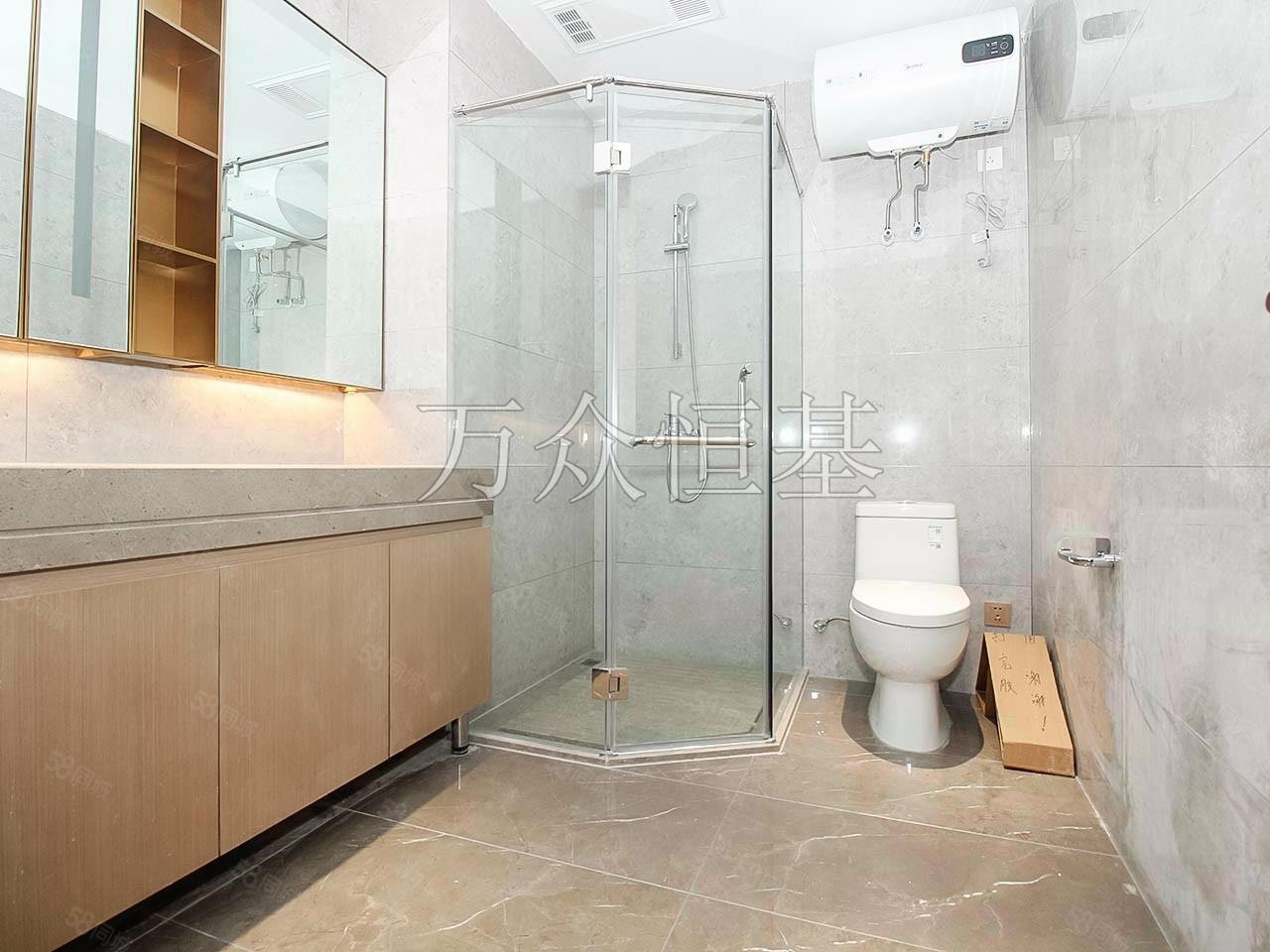 國瑞熙墅二區(qū)5室2廳3衛(wèi)418.21㎡南北1550萬