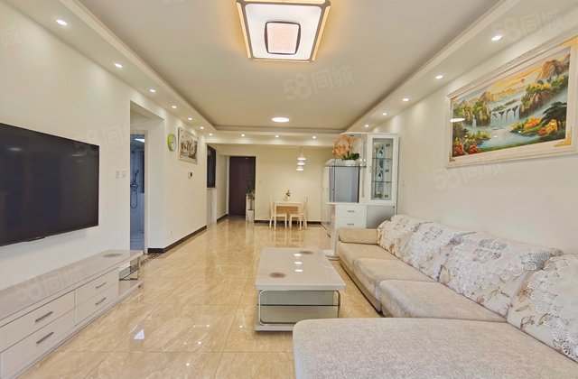 航天城上城(一期)3室2厅135㎡339万二手房图片