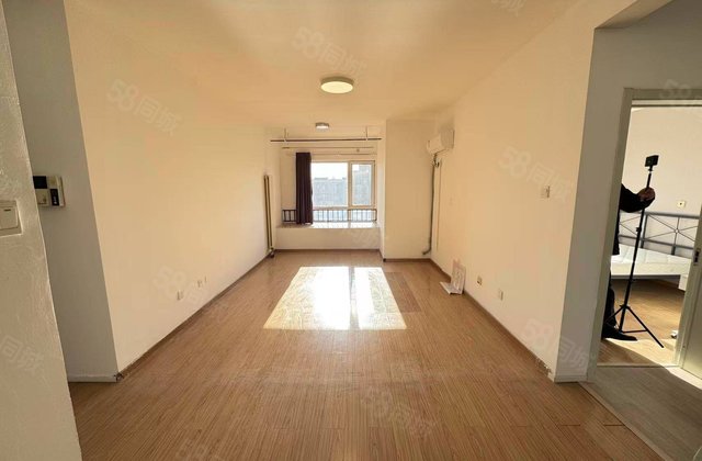 保利罗兰香谷3室2厅90.97㎡319万二手房图片