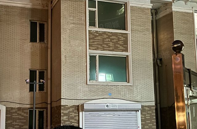 阳光新城6室3厅228㎡99万二手房图片
