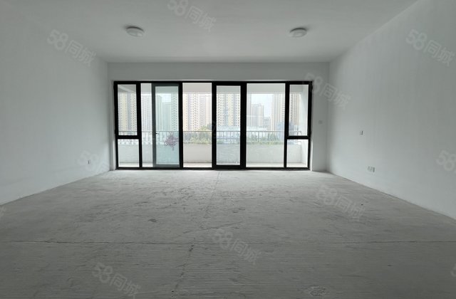 高新区！6层电梯洋房！颐中文苑！东边户！毛坯未住！带车位带储