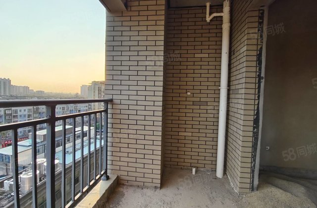 城建花苑1室1厅45.57㎡27万二手房图片