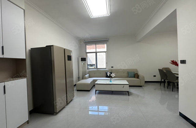 岳池县建设路423号小区4室2厅126㎡35.8万二手房图片