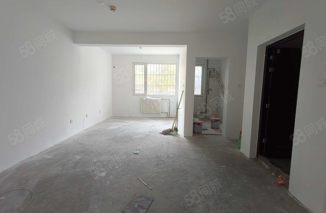 刚需两居 商品房 医疗配套成熟 小区新 南北通透 交通便捷