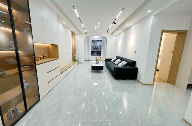 汇源小区(抚琴西路)3室2厅132.58㎡168万二手房图片