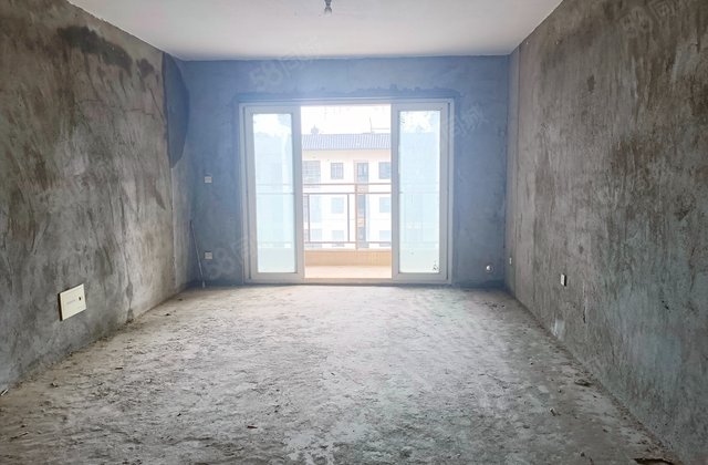 嘉宇盛世华章(一二期)3室2厅136.38㎡108万二手房图片