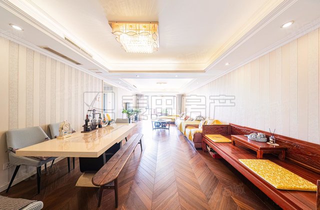 清芷园4室2厅194.14㎡2160万二手房图片