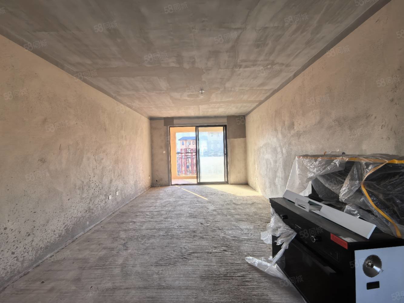 中铁诺德雍景台3室2厅2卫117㎡南北70万