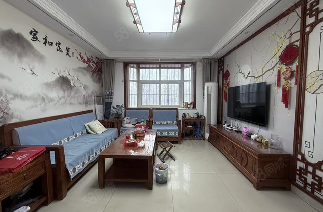 柳泉花园~多层2楼~带车库~三室两厅~有钥匙随时看房