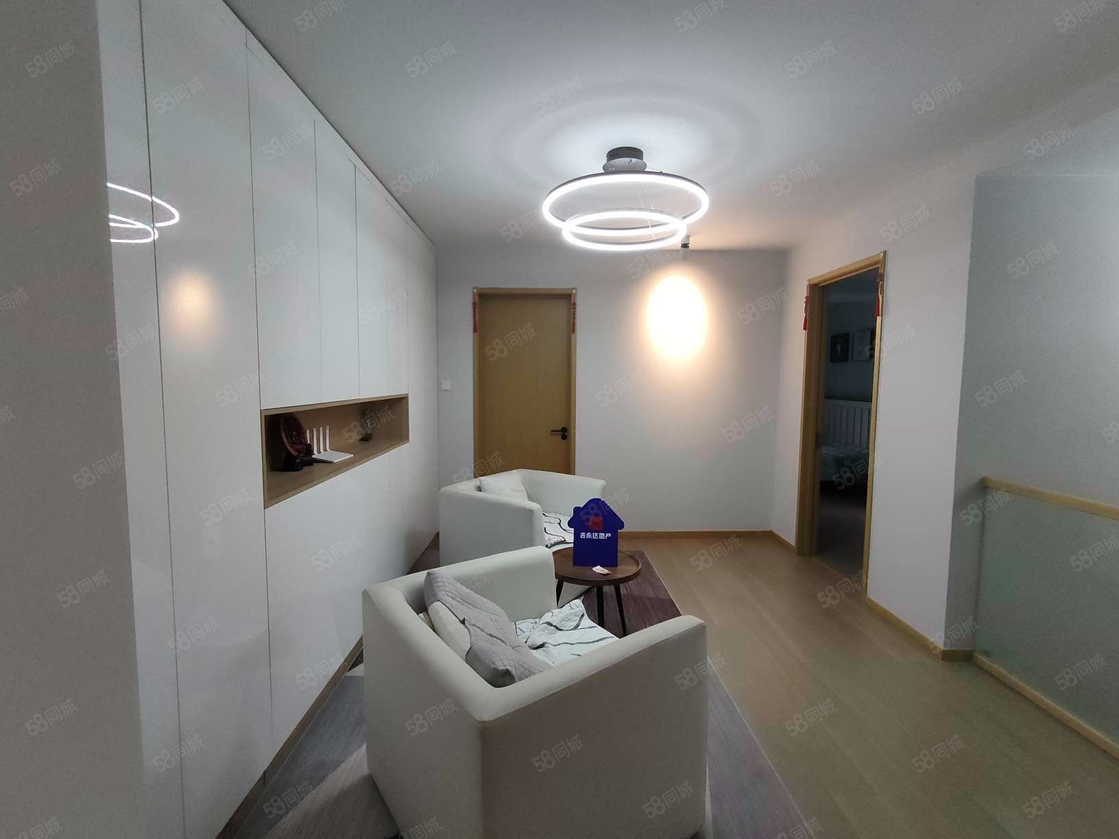 益田遠(yuǎn)洋萬和風(fēng)景4室5廳4衛(wèi)329.28㎡南北610萬