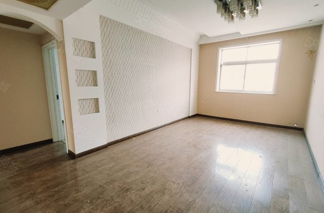 抢湖边，单价6开头华悦金钻，东昌华庭乐园实验，交警单位三室