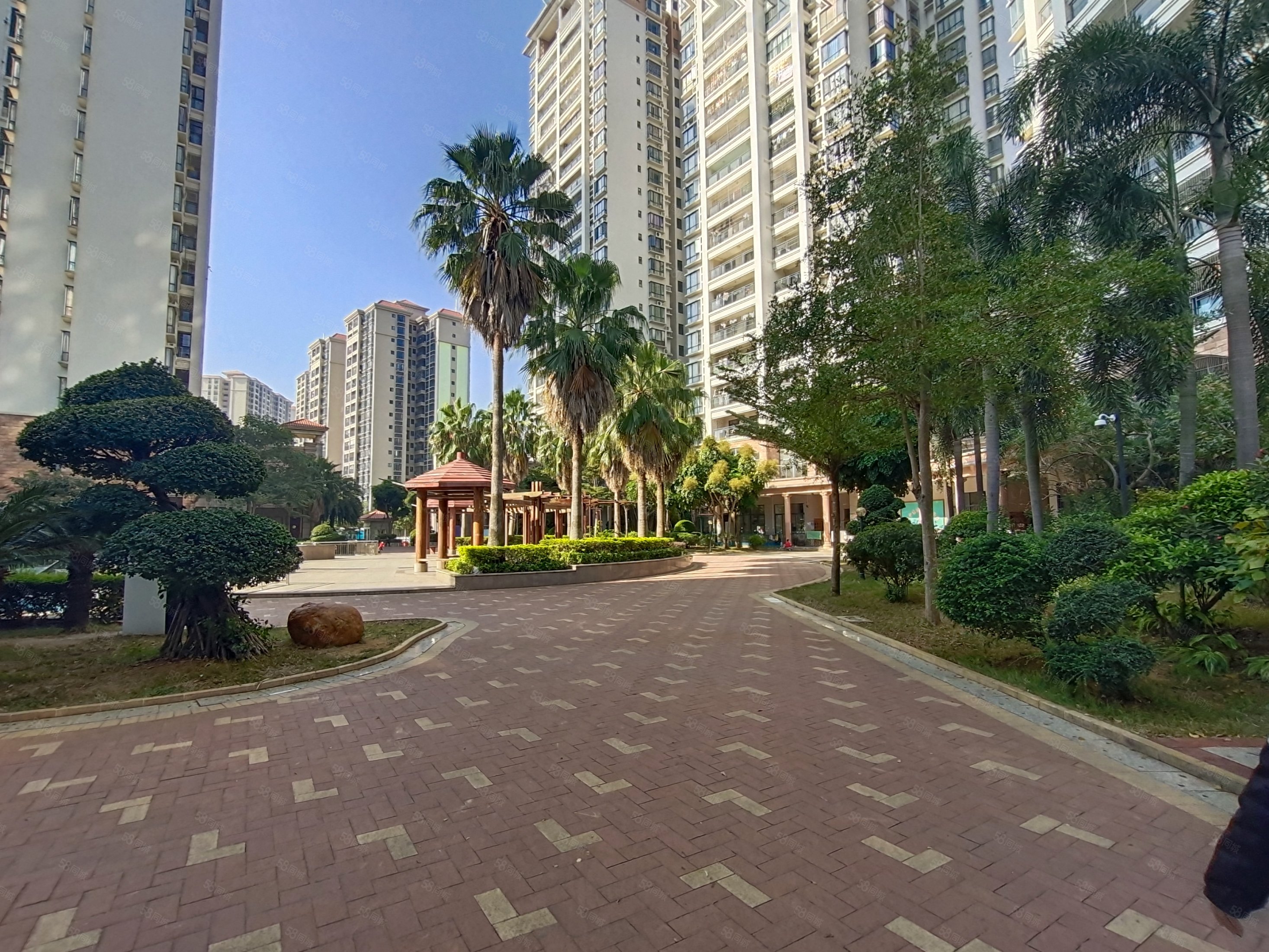 南北对流 大房大厅 可望河景 八小就在家门口,东方豪庭-湛江58同城