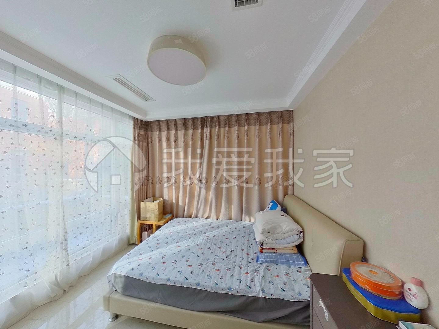 吉晟別墅6室3廳3衛(wèi)241.42㎡西南1360萬