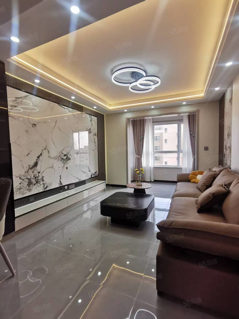 青湖铭城2室2厅1卫90.2㎡南北37.8万