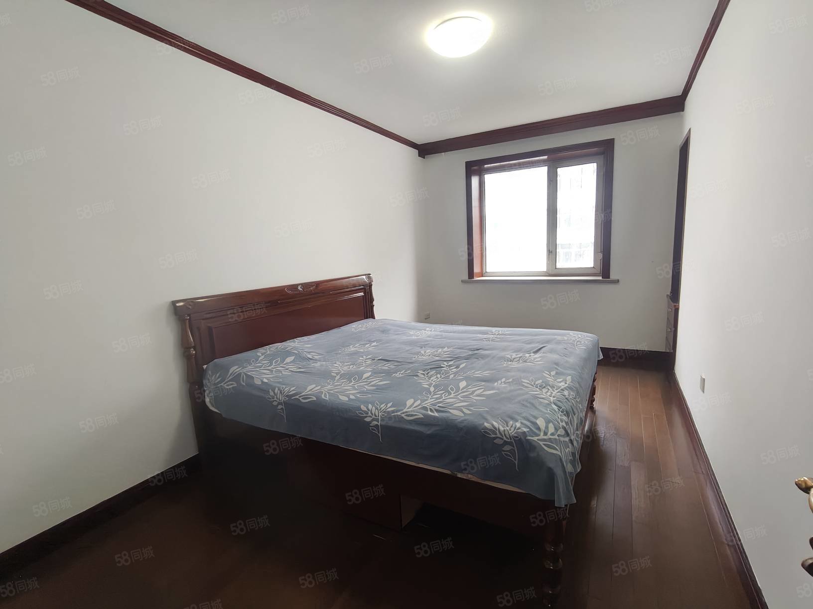 北龙艺花园2室1厅2卫126㎡南北39.8万