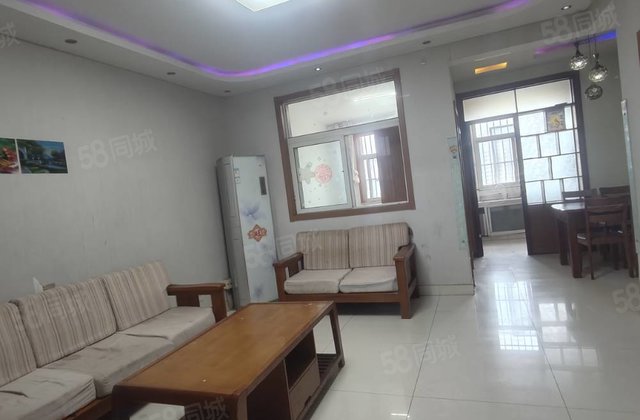 光岳花园王卷帽附近，单价6开头电梯房好楼层，全天采光南北通透