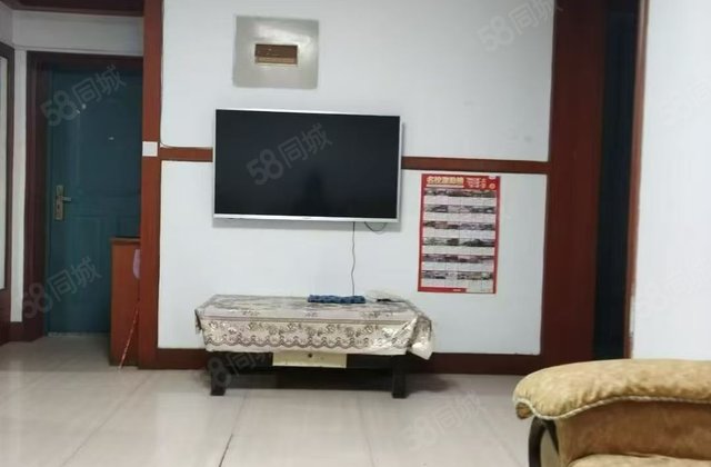 龙山花园小区 3室1厅1卫