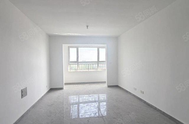 香江北电梯洋房！新房未住一首首续！可分期三叶草南北通透