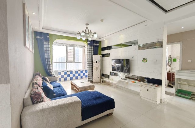 海德公园金柱大学城精装三室两厅送储