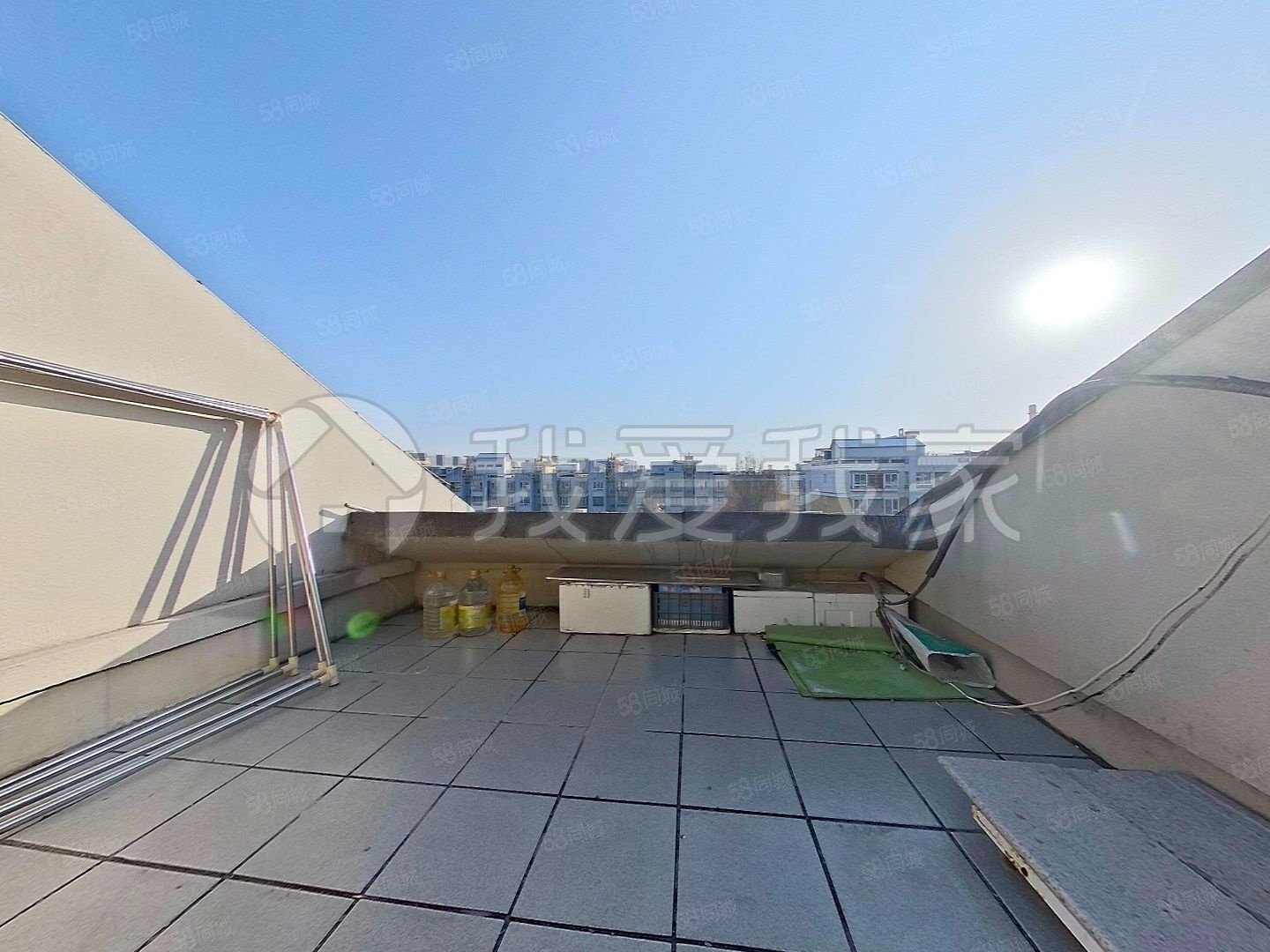 金惠園二里5室2廳2衛(wèi)150.05㎡南北380萬