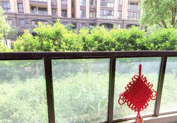 锦樾华府3室2厅141.11㎡168万二手房图片