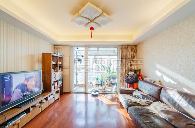 寶星華庭4室2廳3衛(wèi)203.78㎡南北1198萬