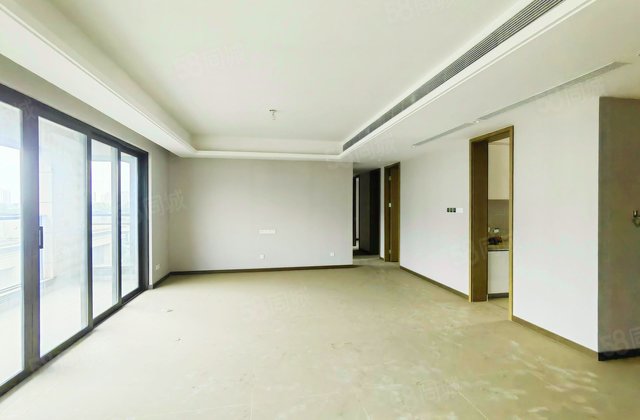 新力蓝光弘阳合园4室2厅149.57㎡296万二手房图片