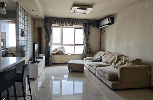 融科橄榄城(二期)2室1厅102㎡790万二手房图片