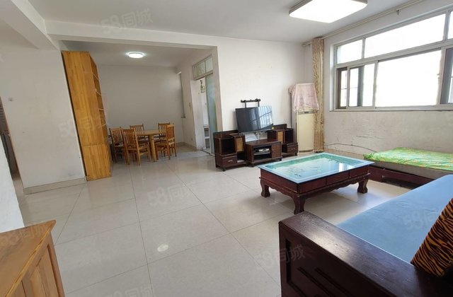 七中！单价6000多！欧景丽都！地暖房！三室朝阳！停车方便！