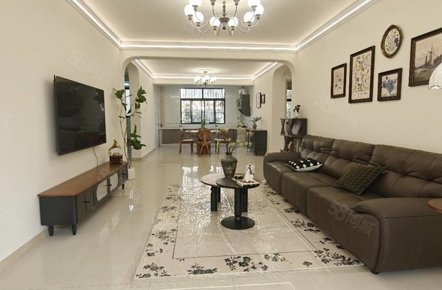 滨河花园三室两厅两卫 好楼层 领包入住 送储藏室 随时看房