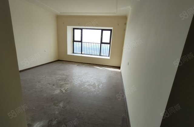 赠送双车位储！翡丽湾观景房大平层！5室！免大税！次顶楼！