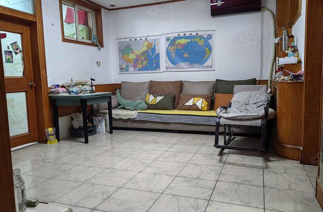 文轩 一中附近 电业局四院 3楼好停车 三室房龄新户型方正