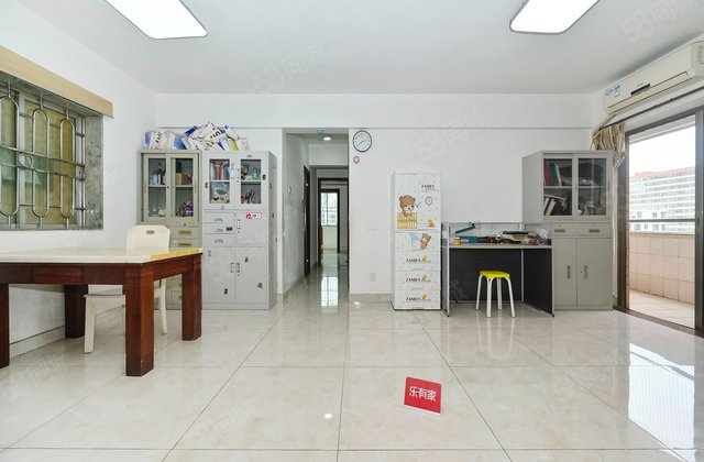 石鸿花园3室2厅108.64㎡410万二手房图片