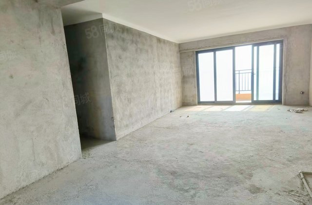 敏捷畔海御峰(B区)4室2厅205.4㎡428万二手房图片