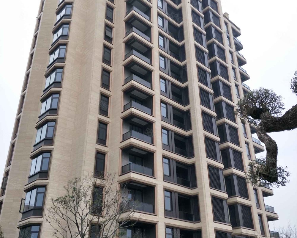 新鸿国悦府鹿城